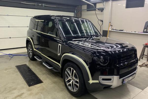 Оклейка защитной пленкой Range Rover